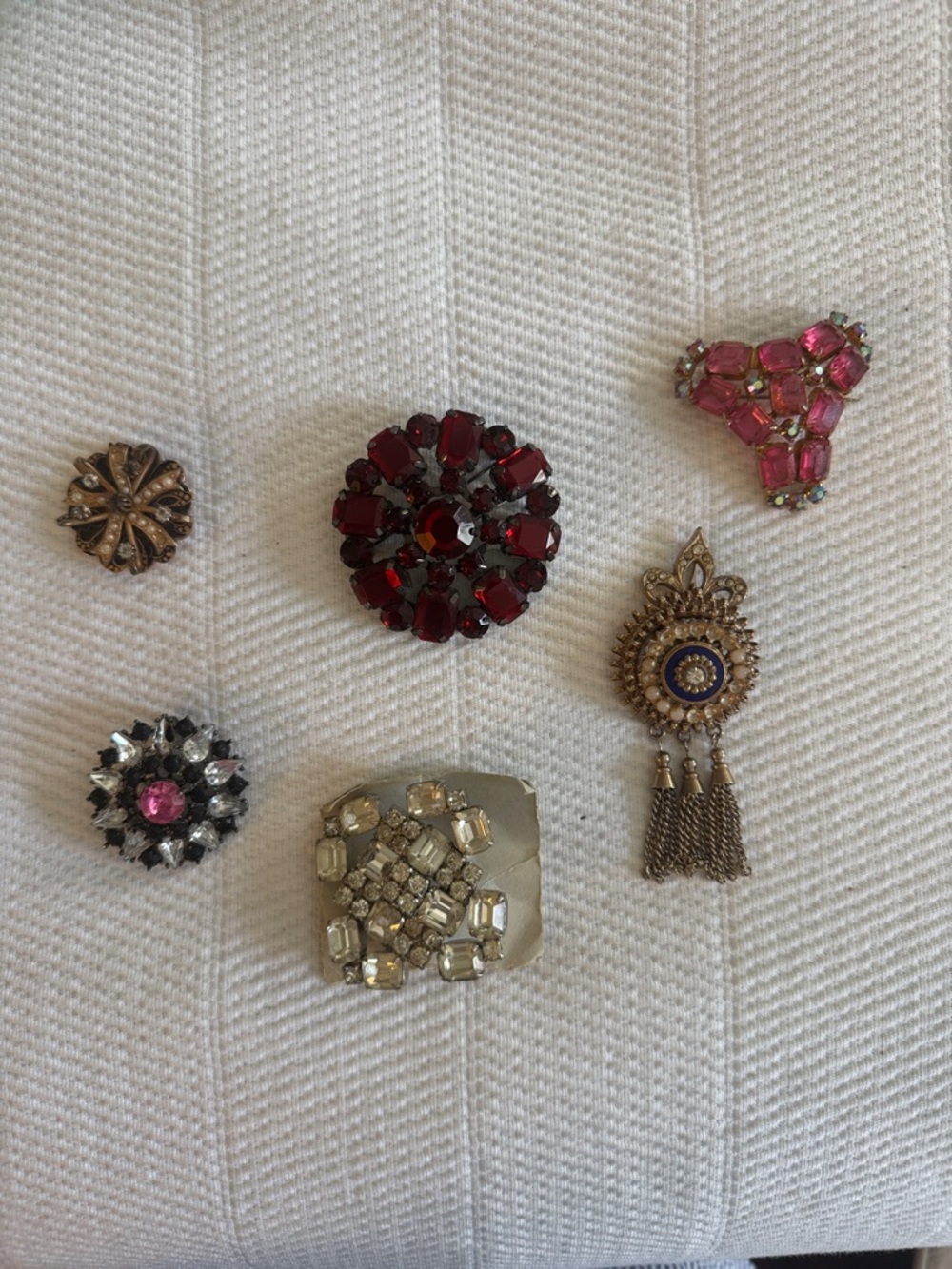 Vintage-Inspired Pink, Red, Navy Blue Black Crystal Brooch Set - Women Jewelry